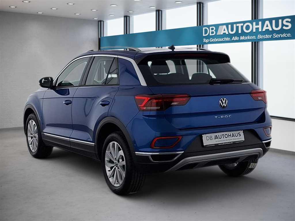 Volkswagen T-Roc 2024 г. Синий, пробег 49961 км