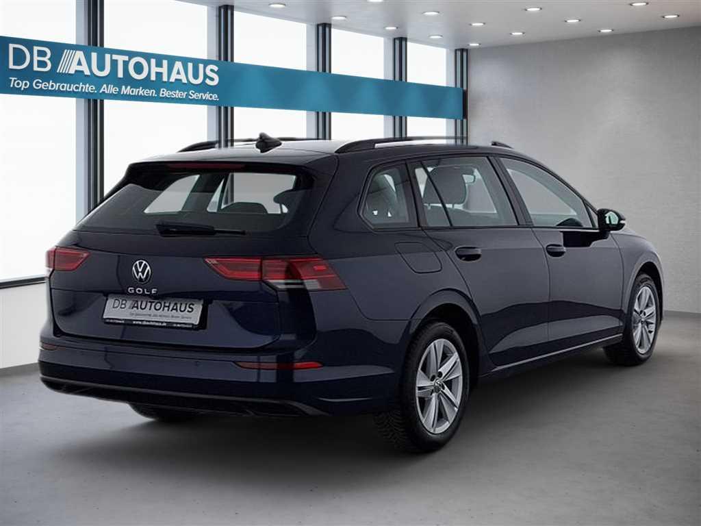 Volkswagen Golf 2024 г. Синий, пробег 18355 км