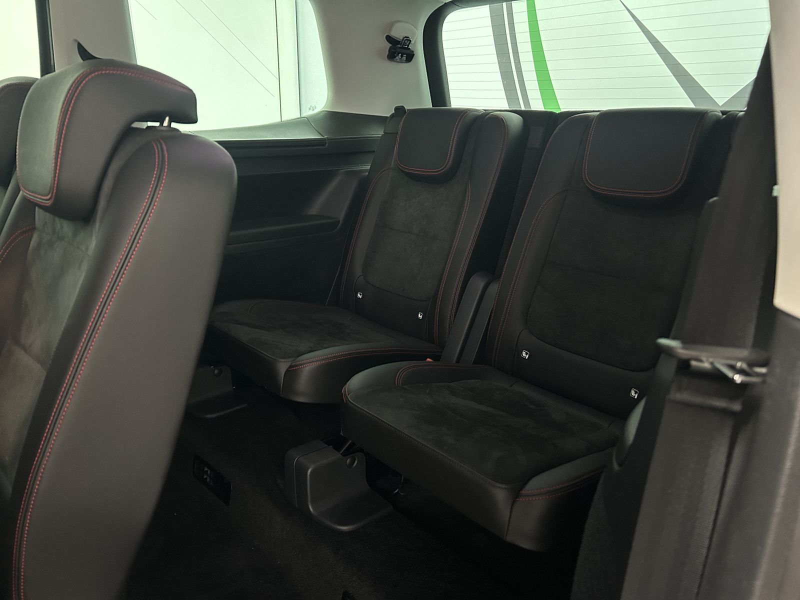 SEAT Alhambra 2022 г. Серый, пробег 57000 км