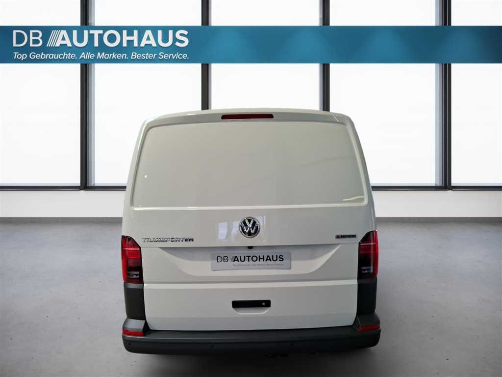 Volkswagen T6 TRANSPORTER 2023 г. Белый, пробег 58250 км