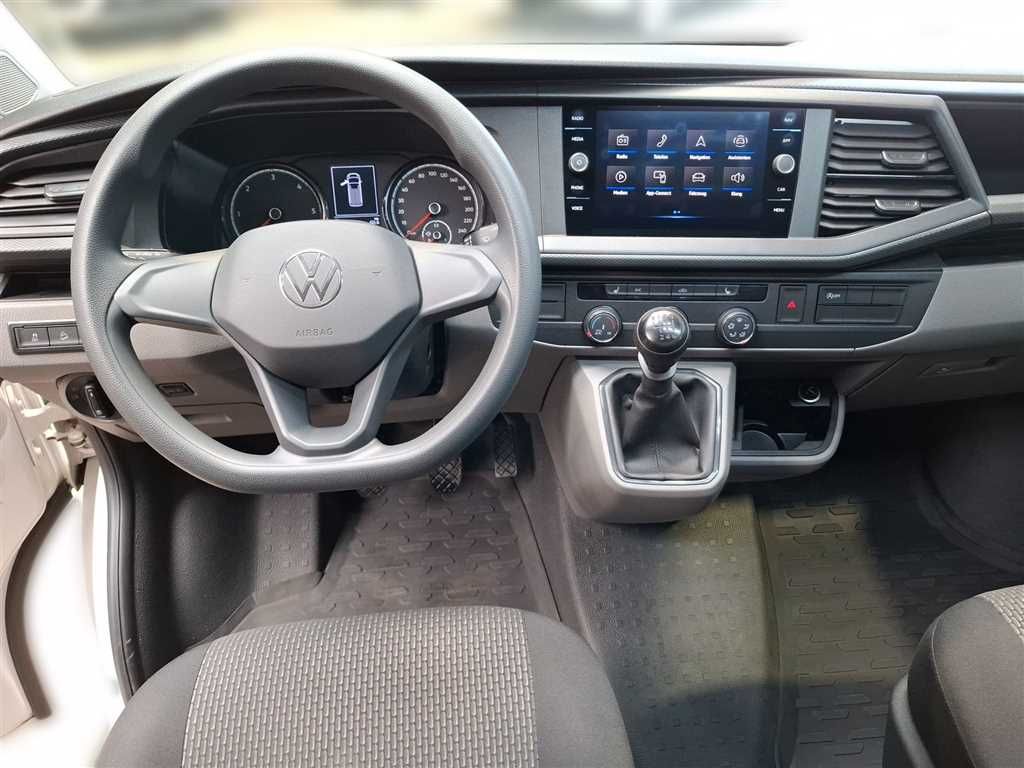 Volkswagen T6 TRANSPORTER 2023 г. Белый, пробег 58250 км