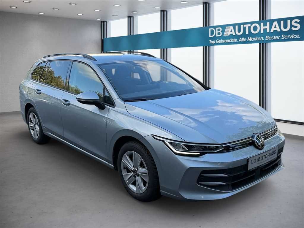 Volkswagen Golf 2025 г. Серебристый, пробег 52080 км