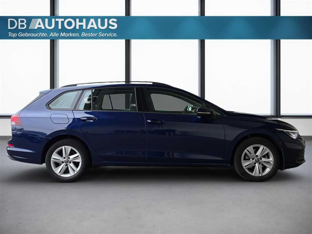 Volkswagen Golf 2023 г. Синий, пробег 44137 км
