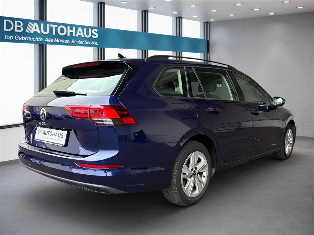 Volkswagen Golf 2023 г. Синий, пробег 44137 км