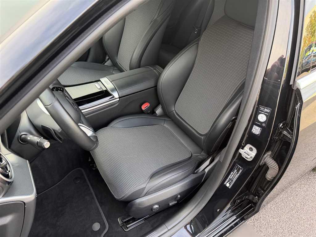 Mercedes-Benz C 200 2024 г. Чёрный, пробег 57167 км