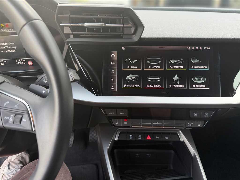 Audi A3 2024 г. Красный, пробег 25301 км