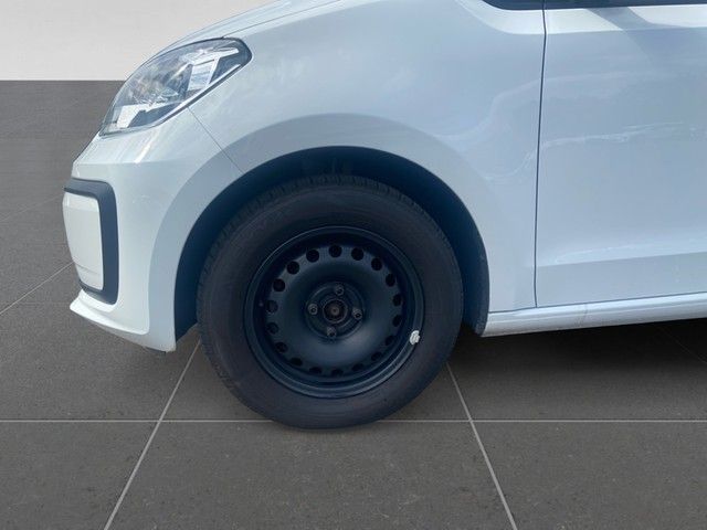 Volkswagen up! 2022 г. Белый, пробег 32519 км