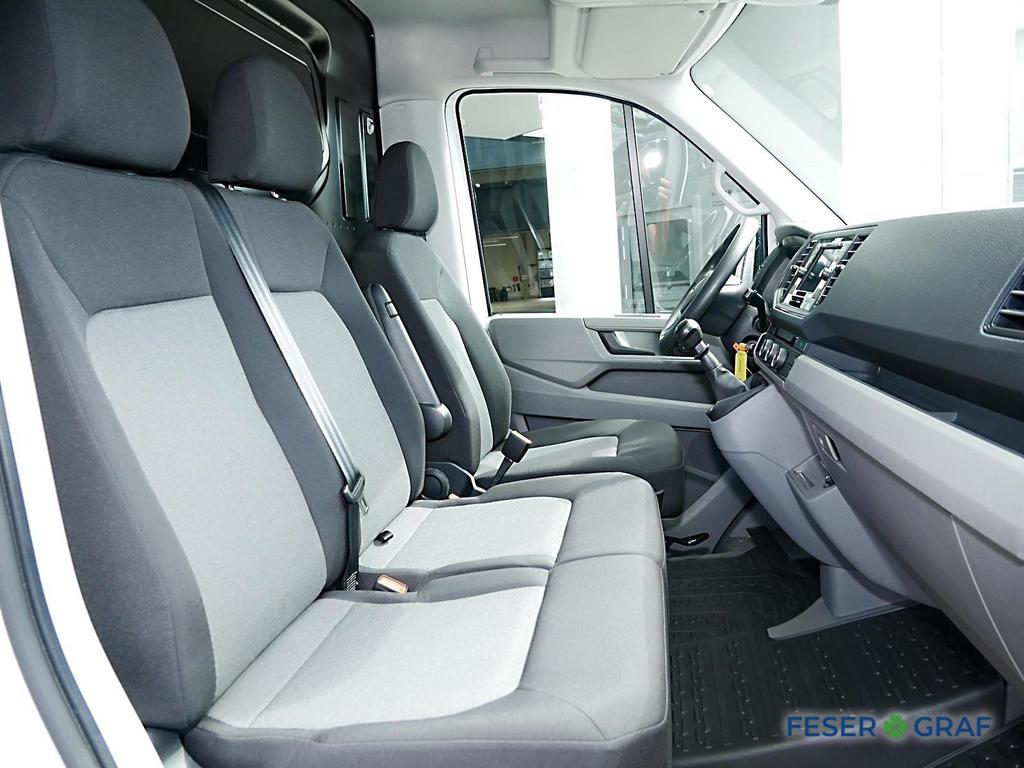 Volkswagen CRAFTER 2025 г. Белый, пробег 43950 км