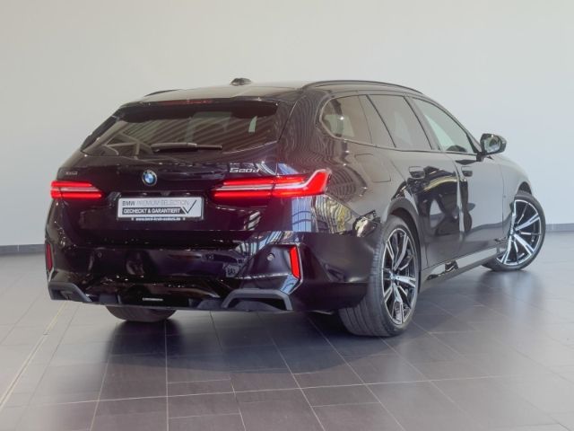 BMW 520 2025 г. Чёрный, пробег 21167 км