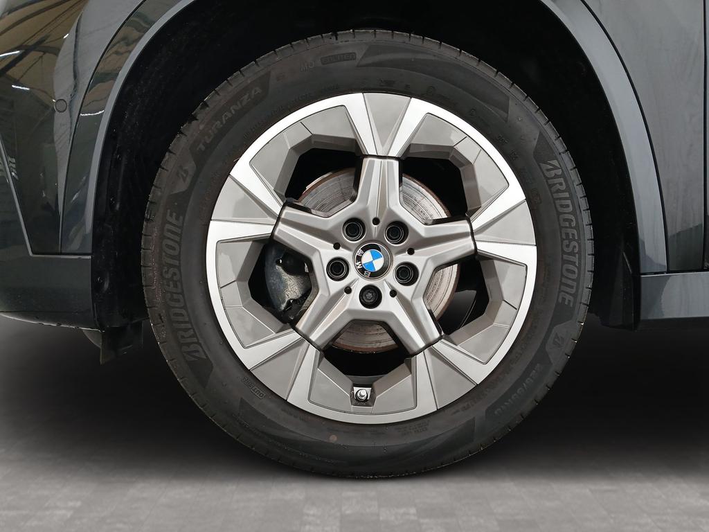 BMW X1 2024 г. Чёрный, пробег 40809 км
