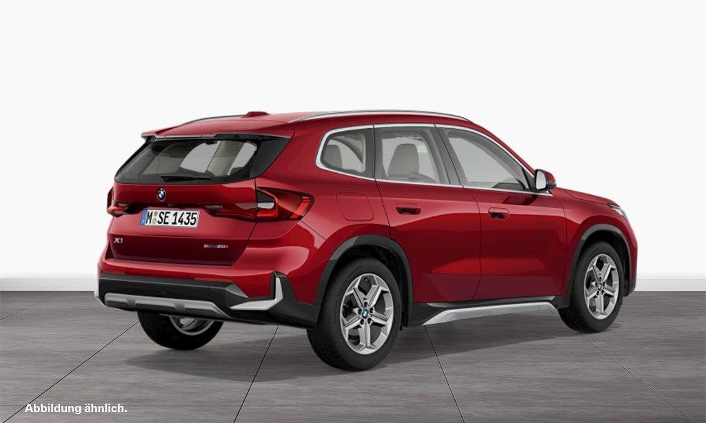 BMW X1 2026 г. Красный, пробег 12830 км