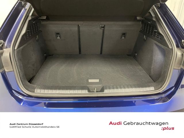 Audi A3 2023 г. Синий, пробег 49907 км