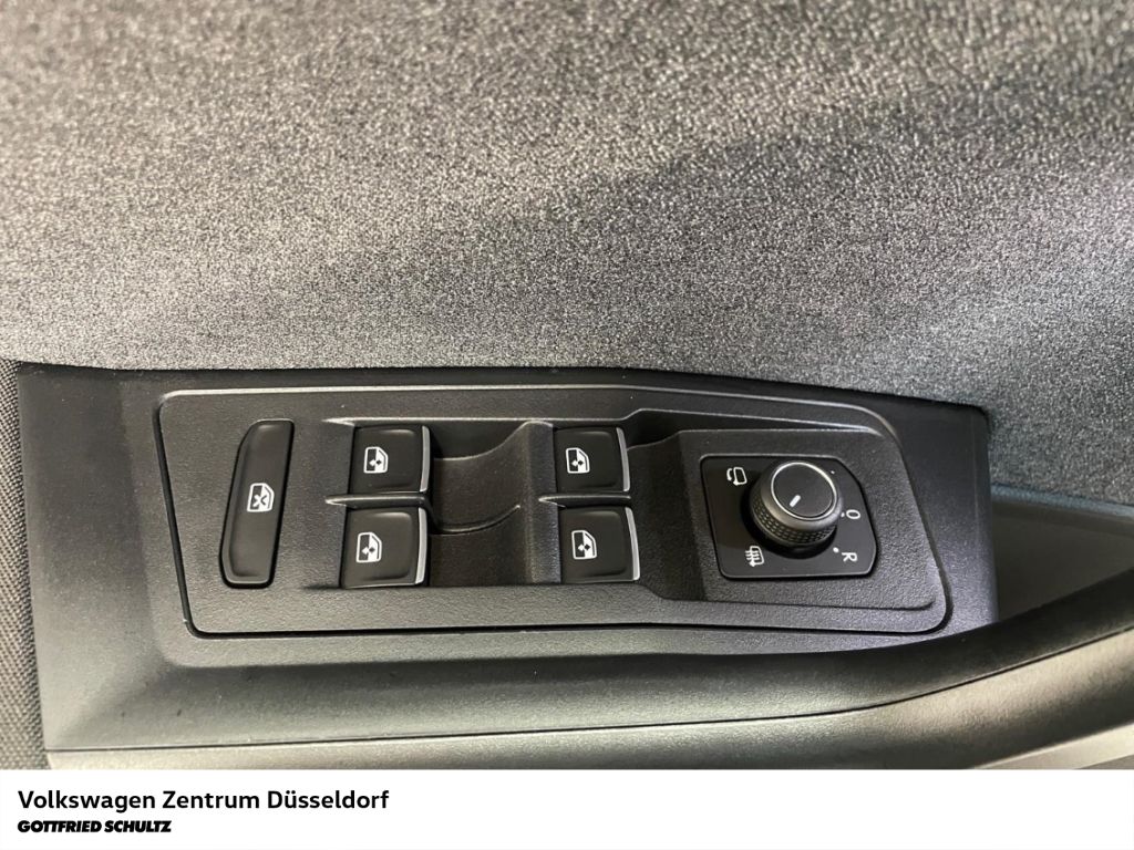Volkswagen T-Roc 2024 г. Серый, пробег 51519 км