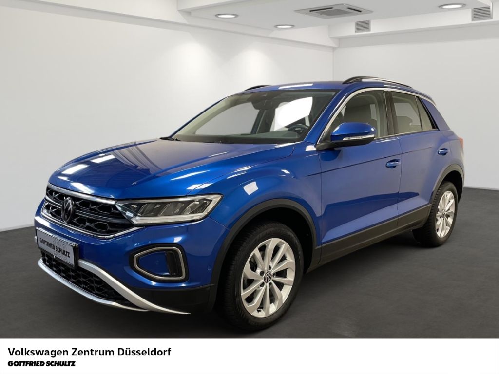 Volkswagen T-Roc 2023 г. Синий, пробег 57442 км
