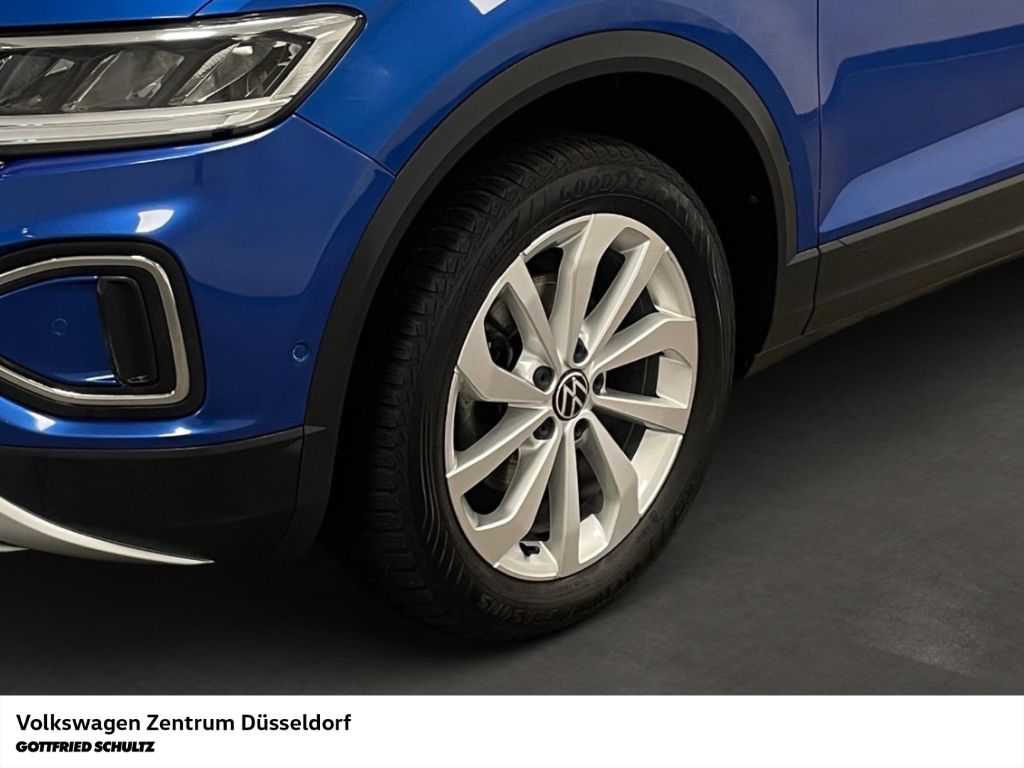Volkswagen T-Roc 2023 г. Синий, пробег 57442 км