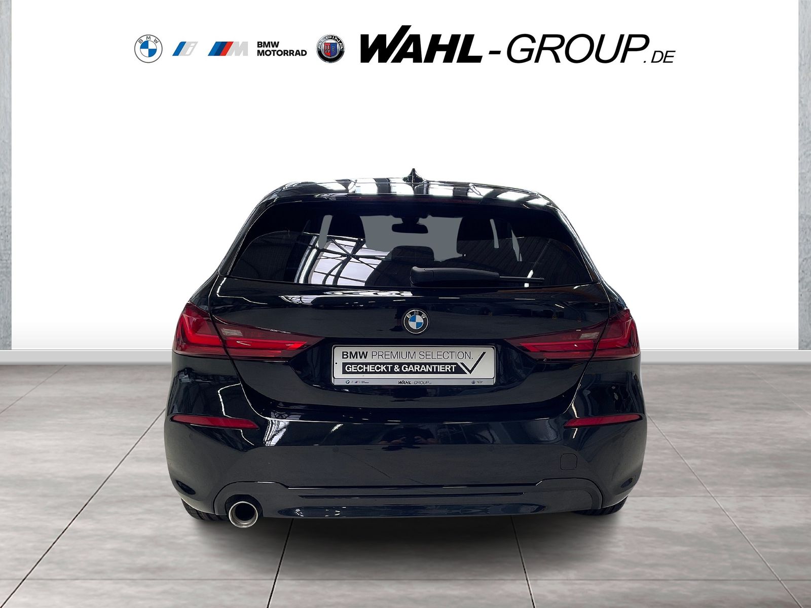 BMW 118 2022 г. Чёрный, пробег 56603 км