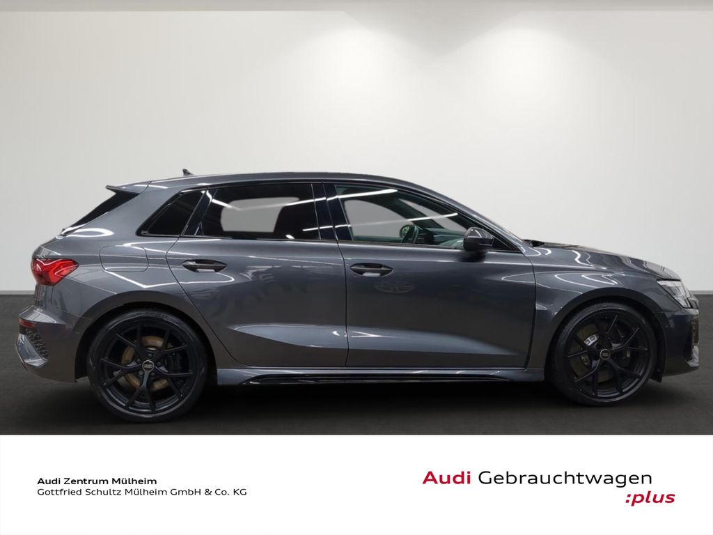 Audi RS3 2023 г. Серый, пробег 31701 км