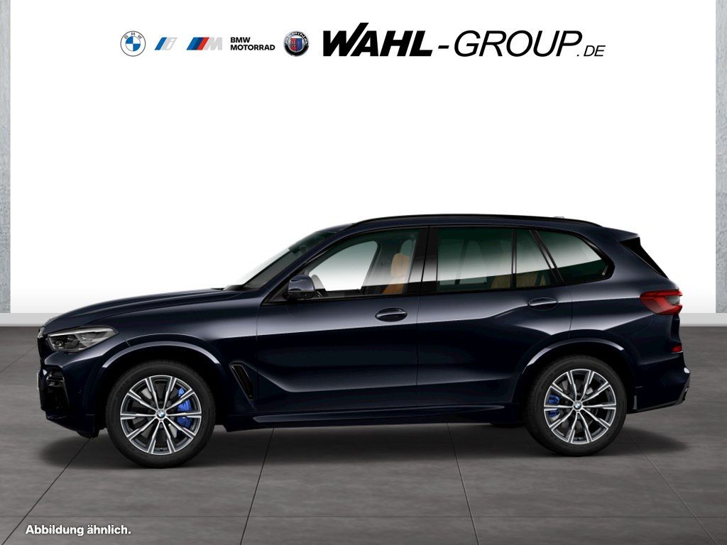 BMW X5 2023 г. Чёрный, пробег 59900 км