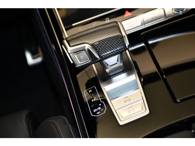 Audi S8 2022 г. Чёрный, пробег 49050 км
