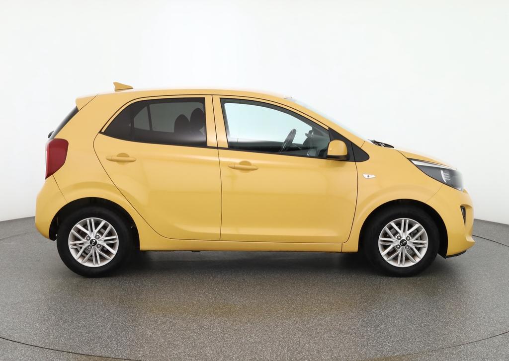 Kia Picanto 2021 г. Жёлтый, пробег 34355 км