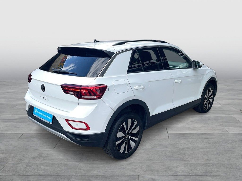 Volkswagen T-Roc 2023 г. Белый, пробег 30600 км