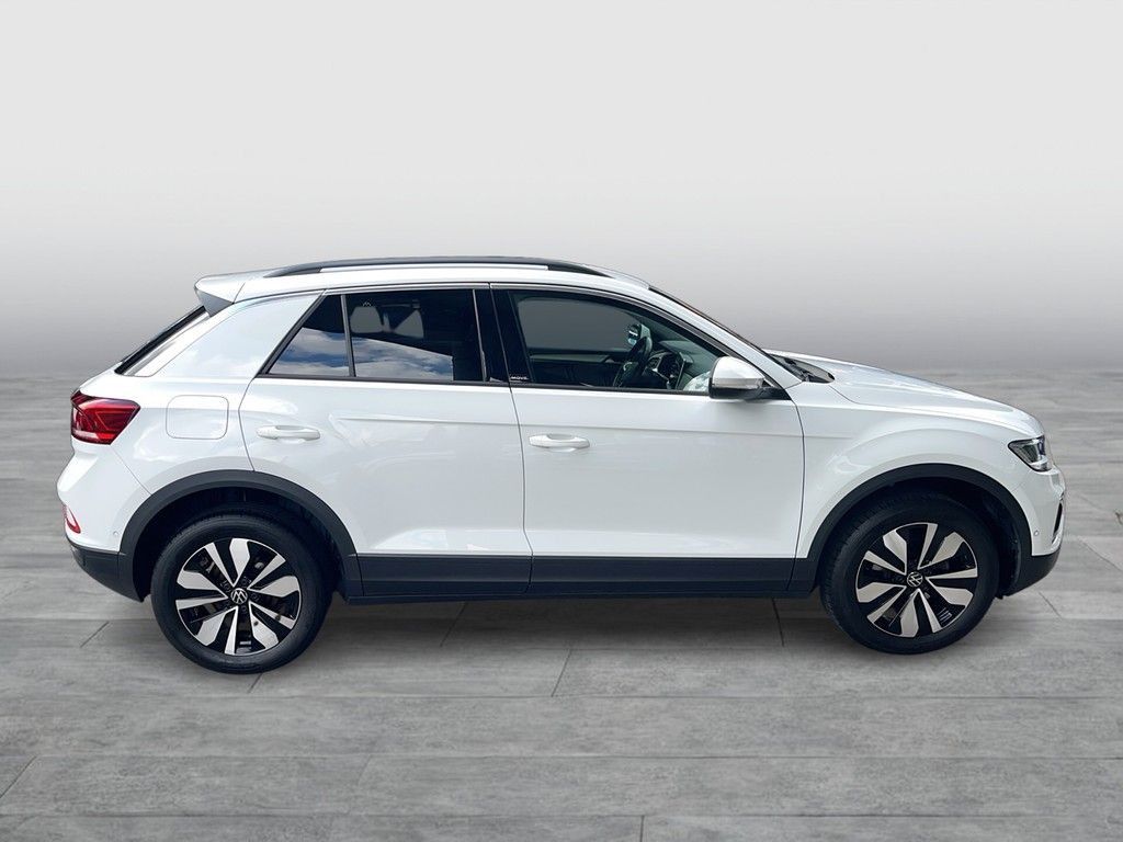 Volkswagen T-Roc 2023 г. Белый, пробег 30600 км