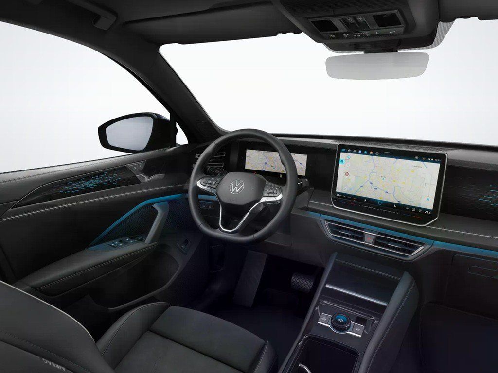 Volkswagen Tiguan 2025 г. Чёрный, пробег 19700 км