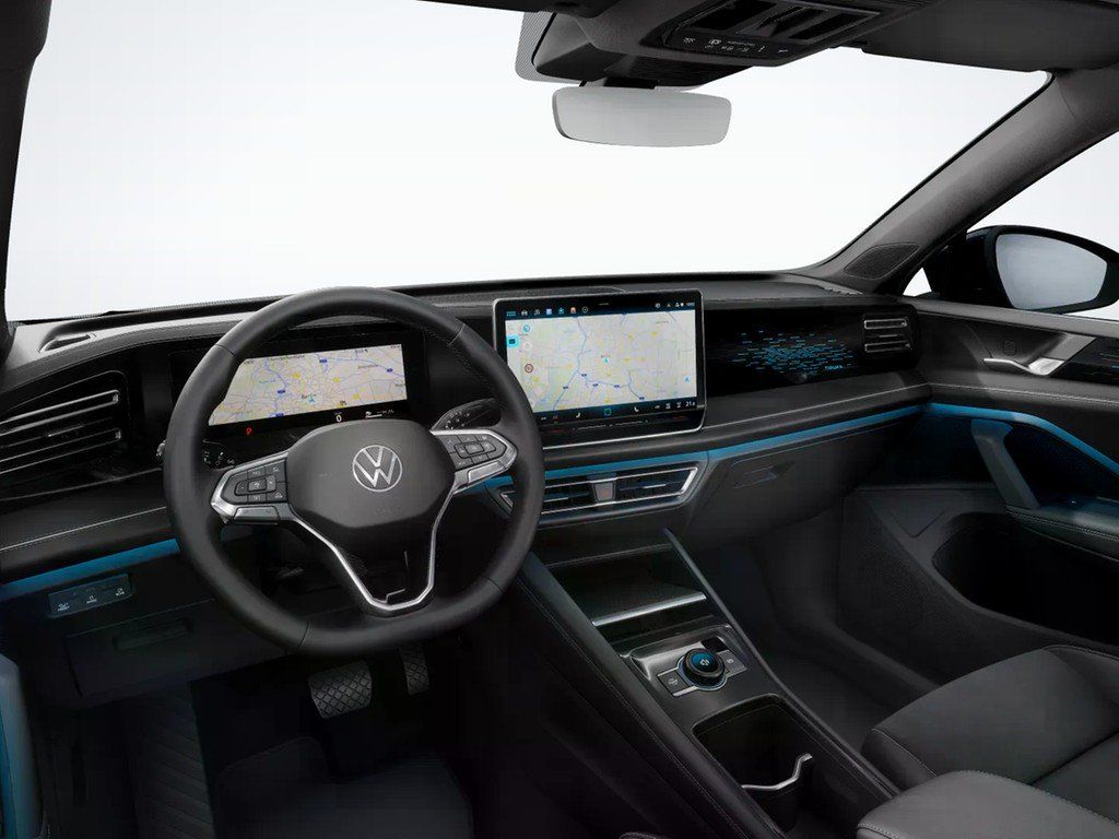 Volkswagen Tiguan 2025 г. Чёрный, пробег 19700 км