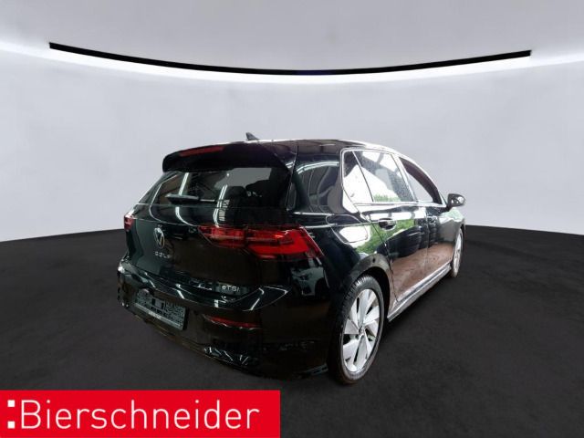 Volkswagen Golf 2024 г. Чёрный, пробег 19110 км