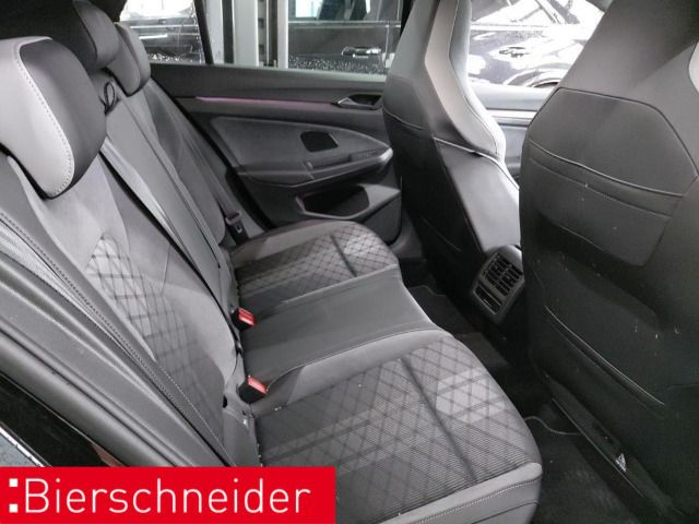 Volkswagen Golf 2024 г. Чёрный, пробег 19110 км