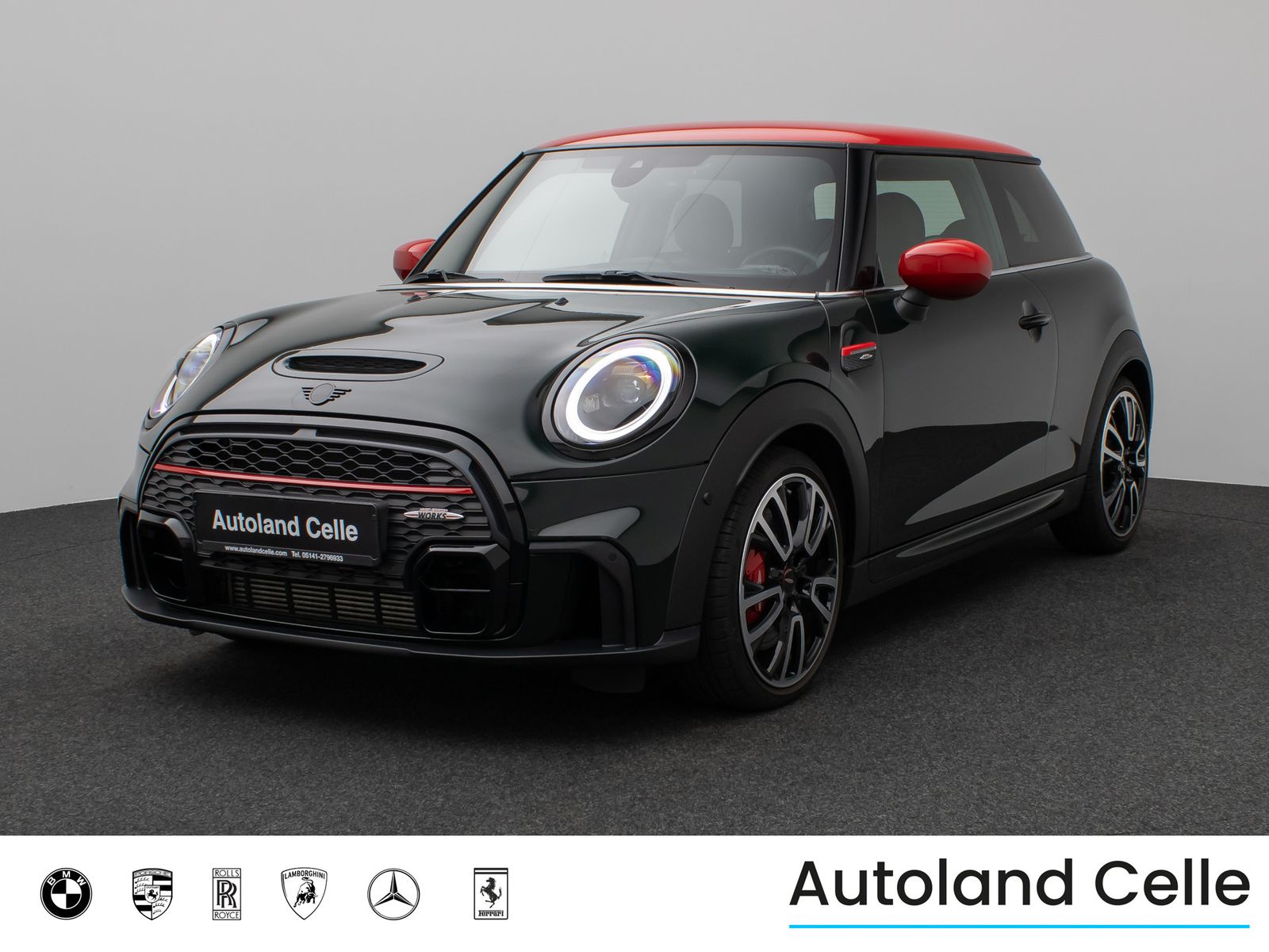 Mini JOHN COOPER WORKS 2022 г. Зелёный, пробег 34833 км