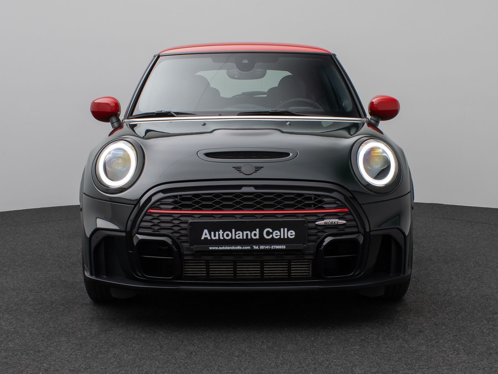 Mini JOHN COOPER WORKS 2022 г. Зелёный, пробег 34833 км