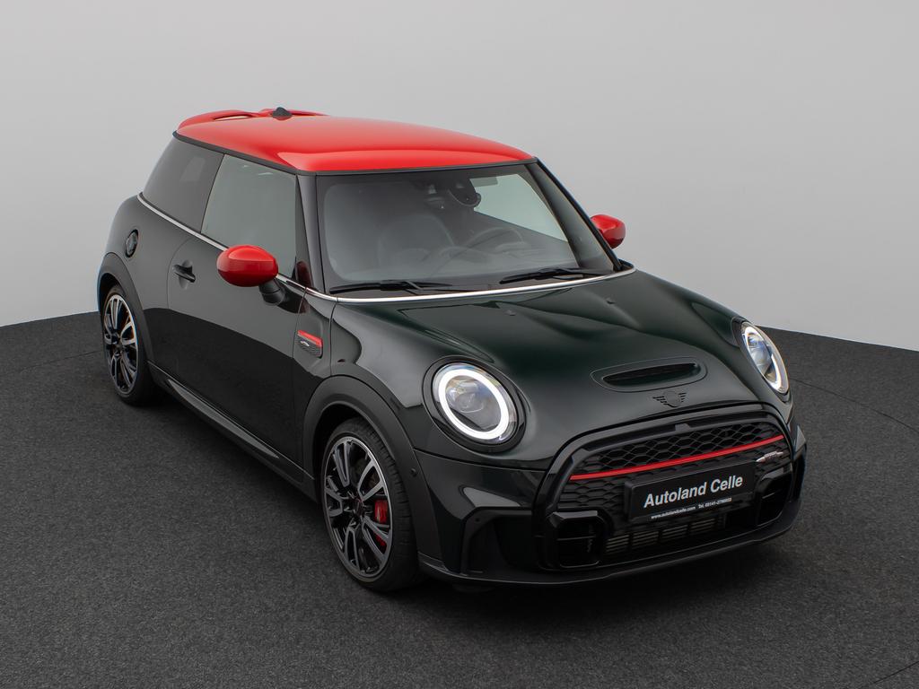 Mini JOHN COOPER WORKS 2022 г. Зелёный, пробег 34833 км