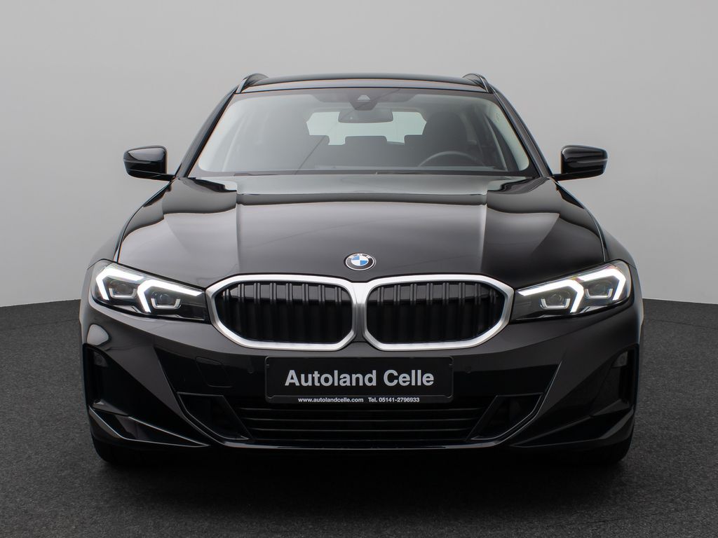 BMW 318 2024 г. Чёрный, пробег 48939 км