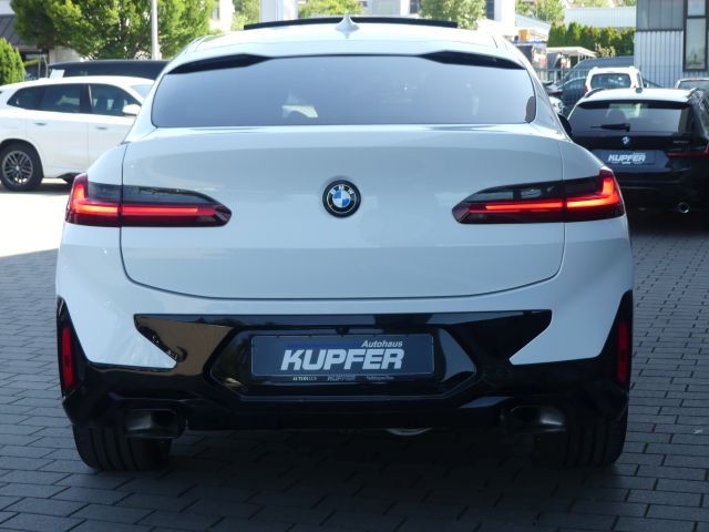 BMW X4 2025 г. Белый, пробег 32640 км