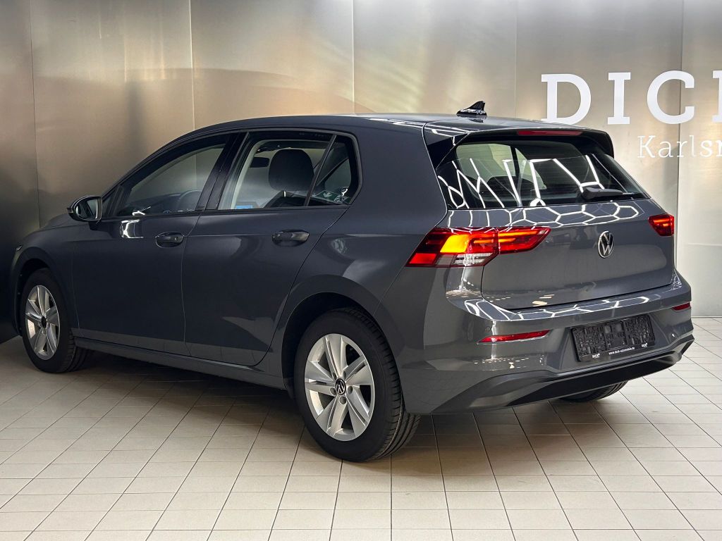 Volkswagen Golf 2023 г. Серый, пробег 48232 км