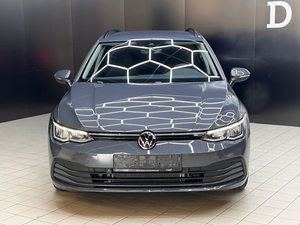 Volkswagen Golf 2023 г. Серый, пробег 34940 км