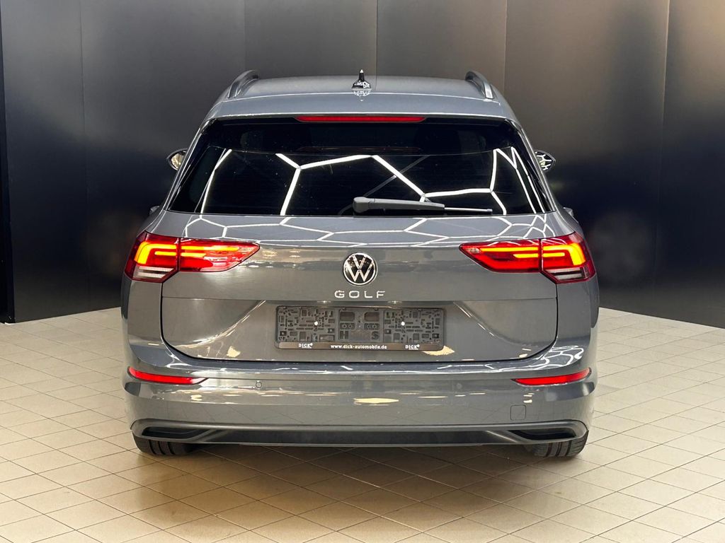 Volkswagen Golf 2023 г. Серый, пробег 34940 км