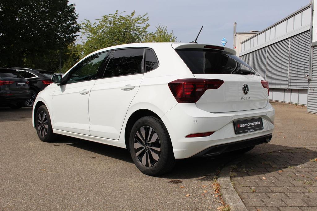 Volkswagen Polo 2024 г. Белый, пробег 56582 км