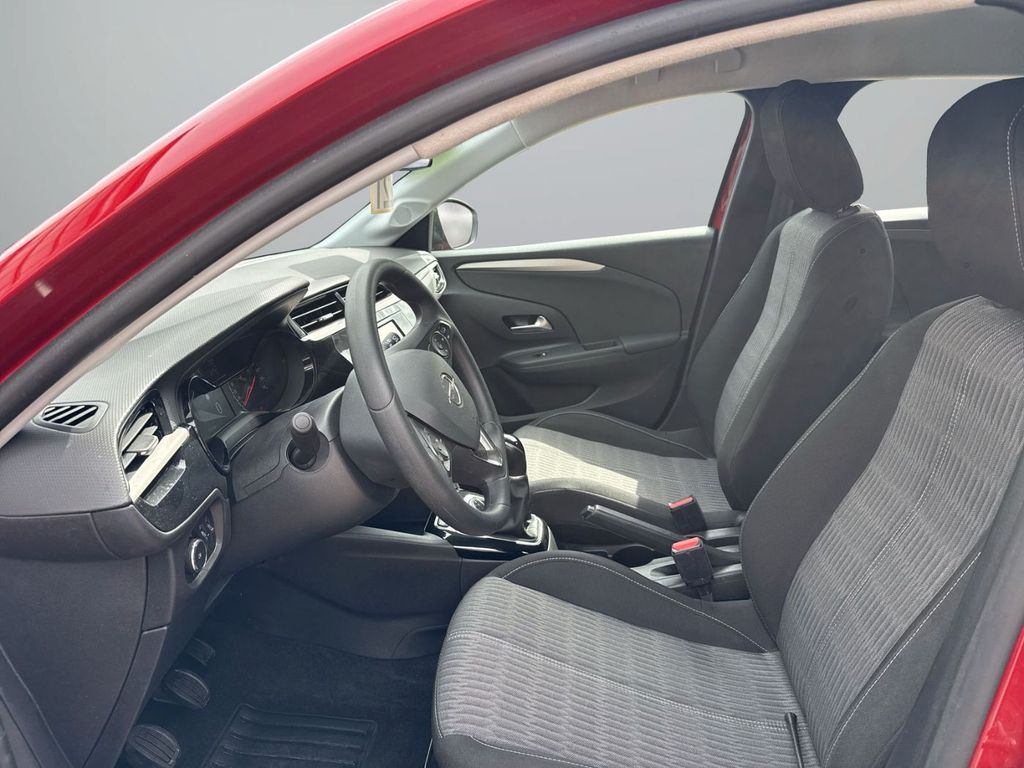 Opel Corsa 2022 г. Красный, пробег 31063 км