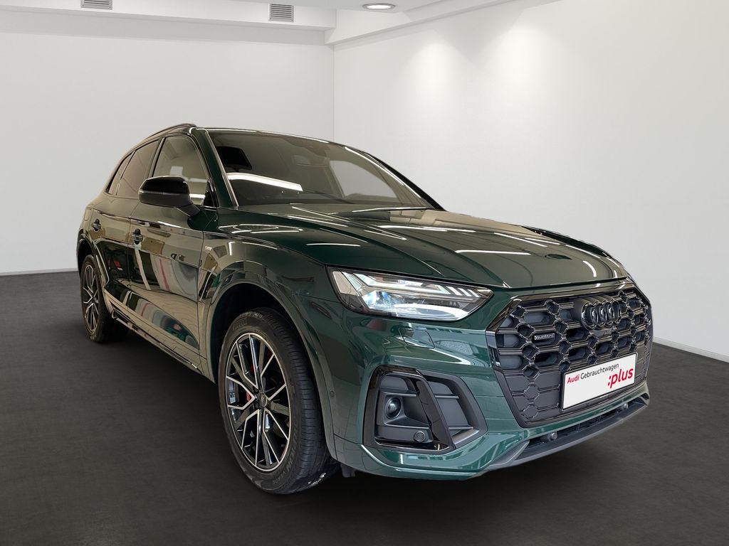 Audi Q5 2024 г. Зелёный, пробег 38160 км
