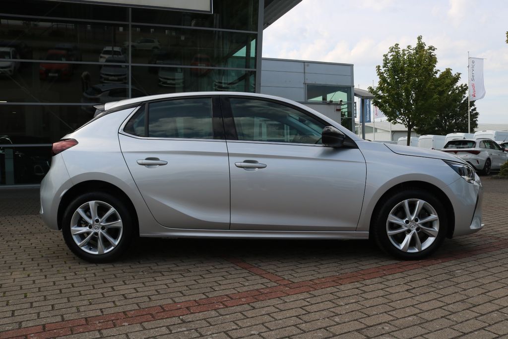 Opel Corsa 2023 г. Серебристый, пробег 31610 км