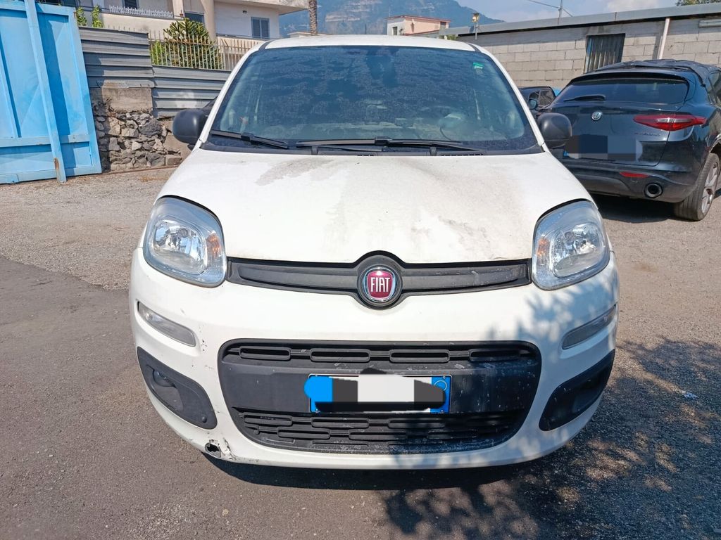 Fiat Panda 2023 г. Белый, пробег 16000 км