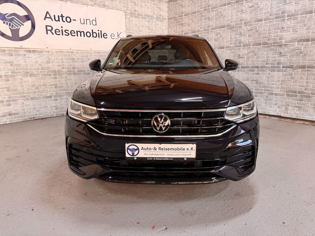 Volkswagen Tiguan 2023 г. Чёрный, пробег 46800 км
