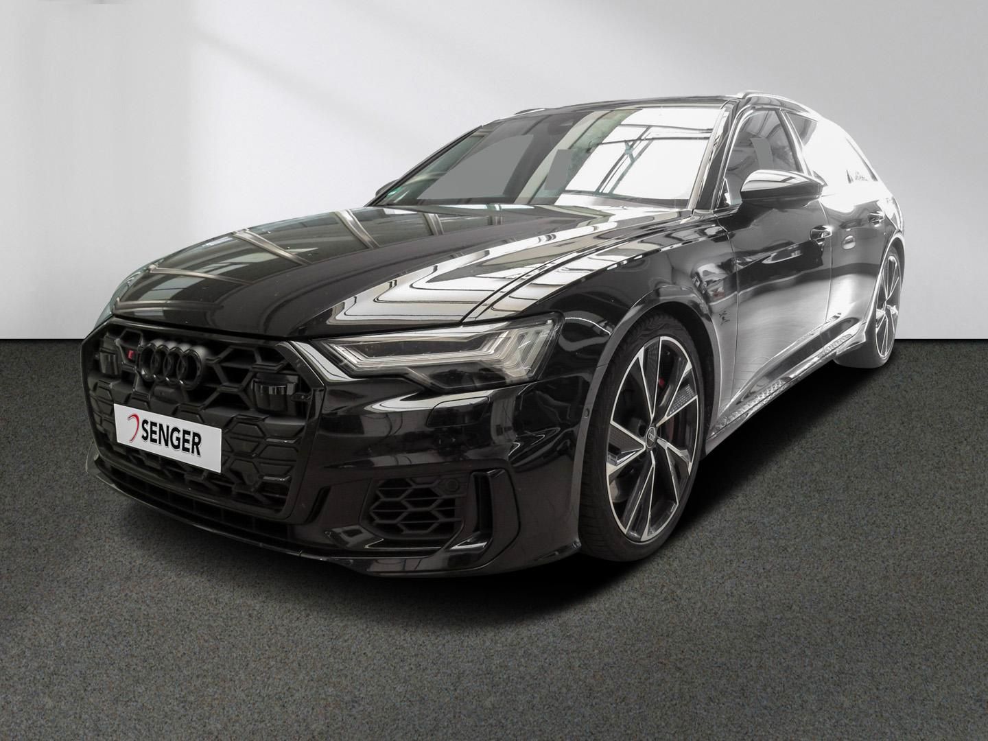 Audi S6 2023 г. Чёрный, пробег 41430 км