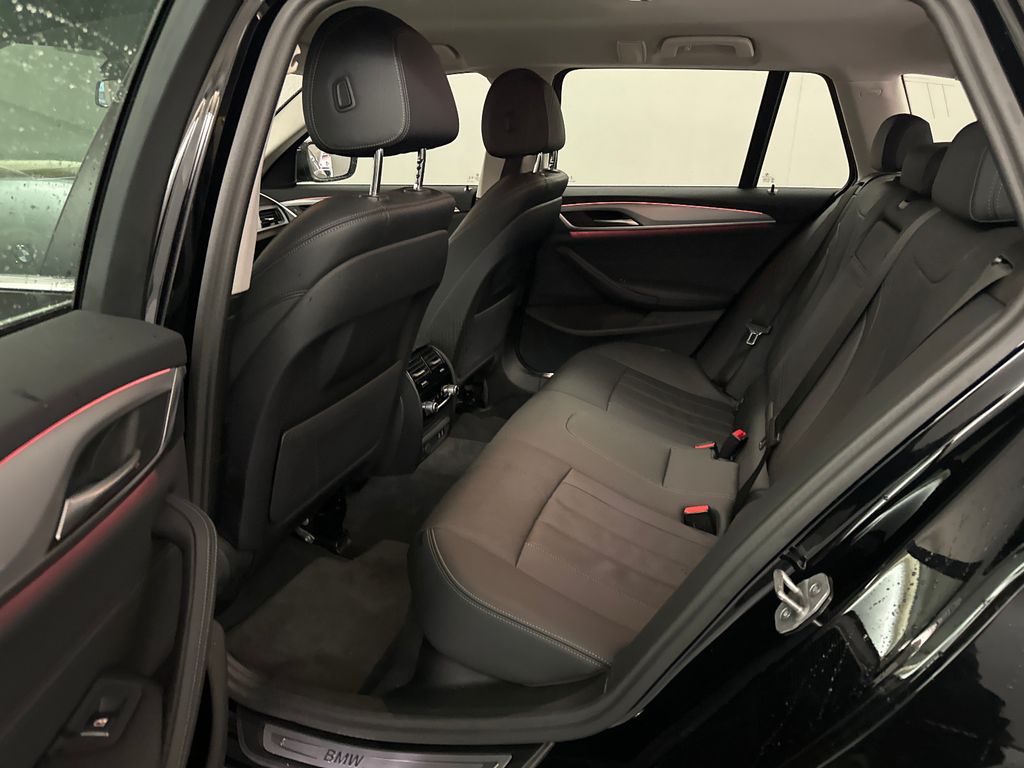 BMW 520 2023 г. Чёрный, пробег 46504 км
