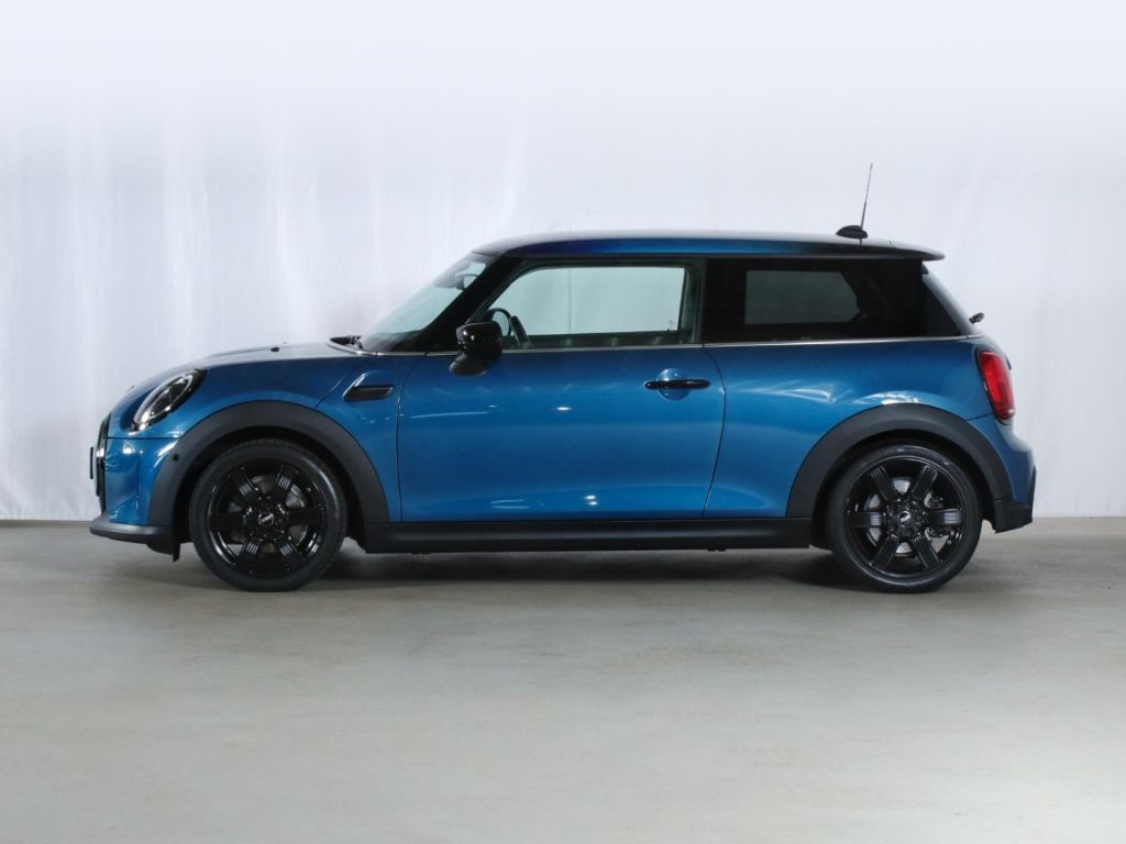 Mini COOPER 2022 г. Синий, пробег 48621 км