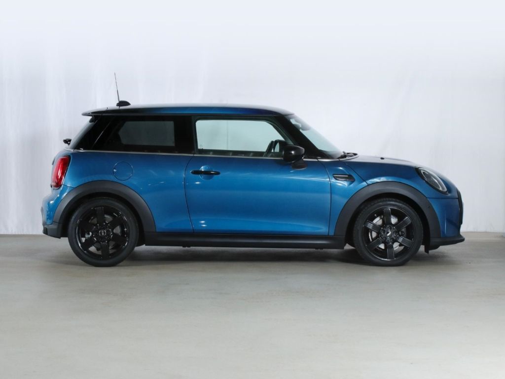 Mini COOPER 2022 г. Синий, пробег 48621 км