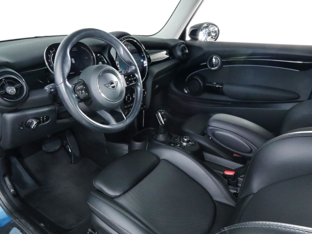Mini COOPER 2022 г. Синий, пробег 48621 км