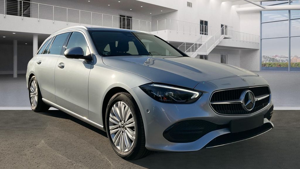 Mercedes-Benz C 220 2023 г. Серебристый, пробег 59877 км